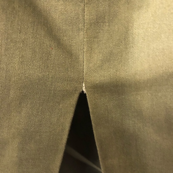 (Vera Wang) women's green Pencil skirt size 4. - Picture 2 of 7